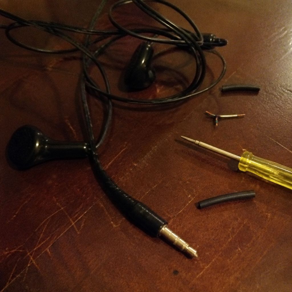 Audífonos reparados